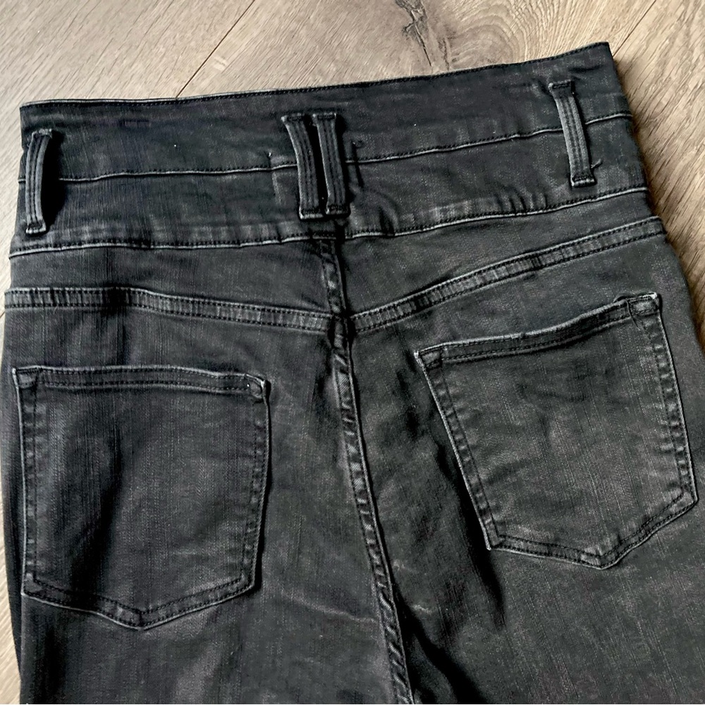 FRAME DENIM Le Catroux Center Seam High Waist Flare Jeans in Kerry - Picture 7 of 14